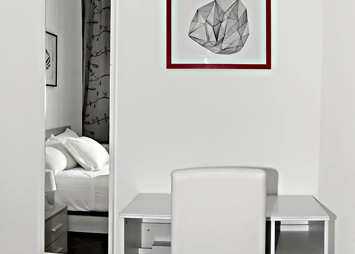 Om2rome Bed & Breakfast 2*