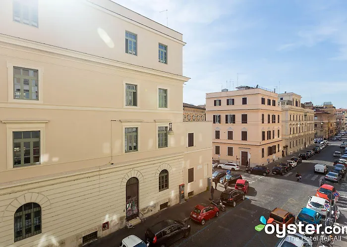 Om2rome Bed & Breakfast 2*